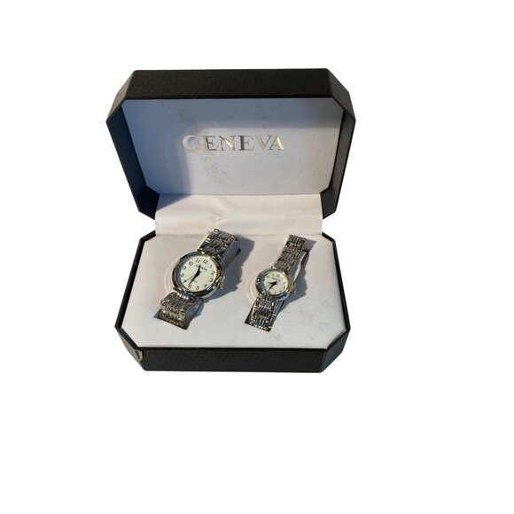 Geneva His & Hers Matching Silver Tone Quartz Watches In Gift Box - Picture 1 of 3